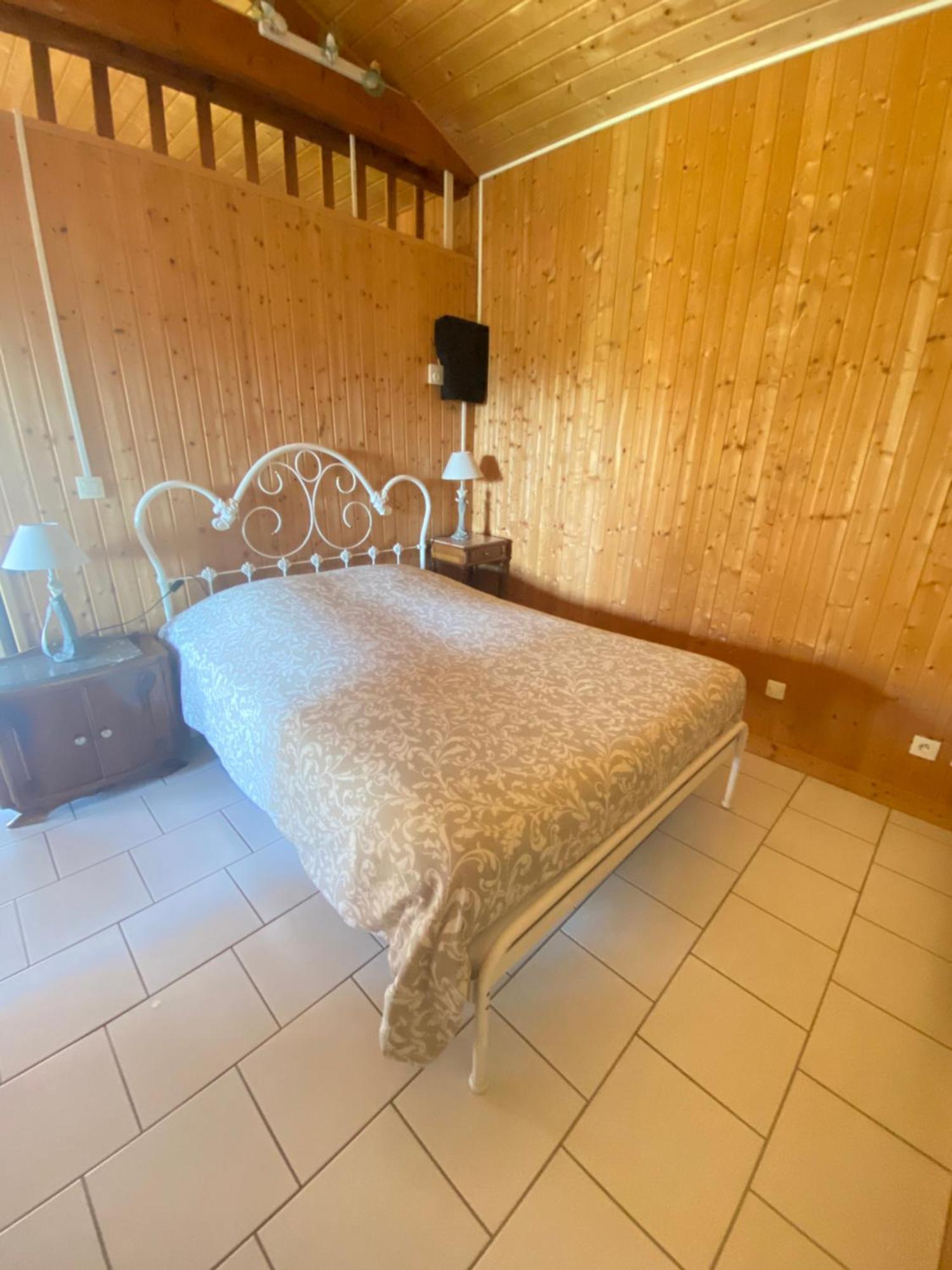 Gîte Les Sablières Saint-Lattier Esterno foto